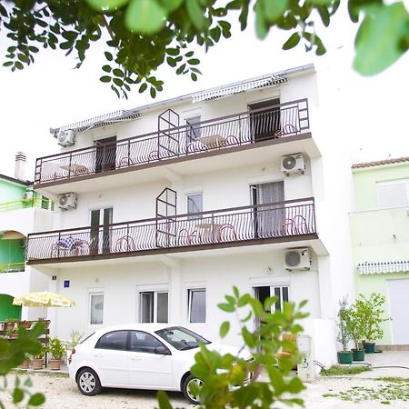 Apartment Podaca 15748C Buitenkant foto