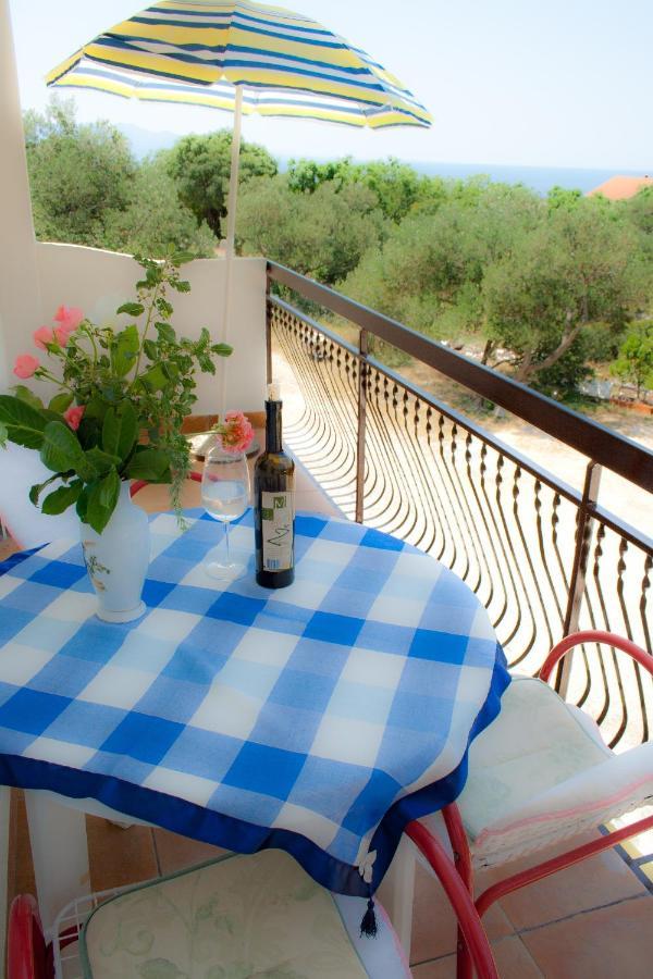 Apartment Podaca 15748C Buitenkant foto